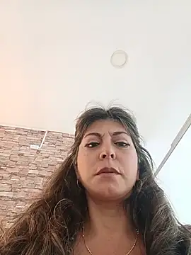 emma tour online show from July 28, 3:21 pm