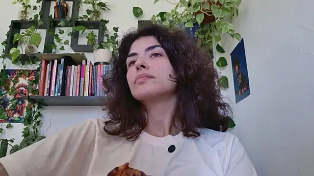 TaliMajesty online show from June 9, 12:15 pm