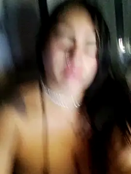 chelaqueen  online show from March 31, 4:45 am