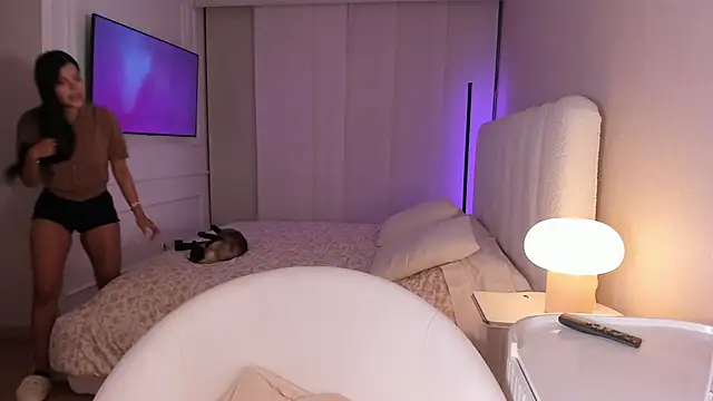 salome  11 online show from November 7, 1:44 am