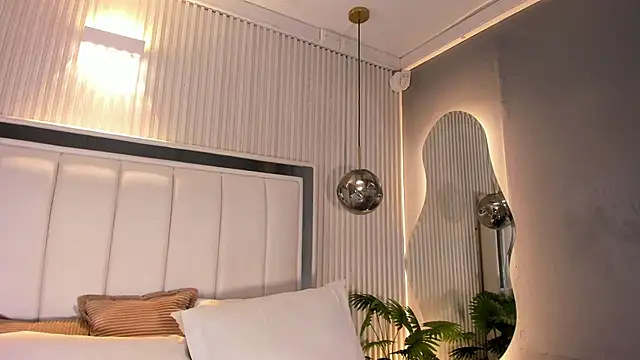 Alexis camX online show from October 7, 12:31 pm