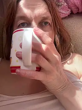 Susanel online show from June 7, 11:39 am