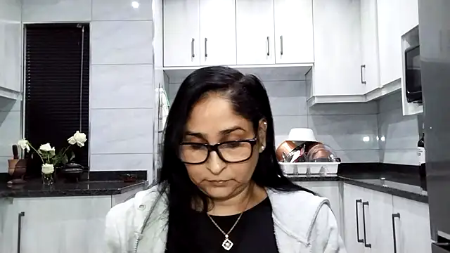 Indiankushy online show from July 28, 8:52 pm