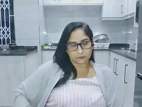 Indiankushy online show from June 28, 7:20 pm