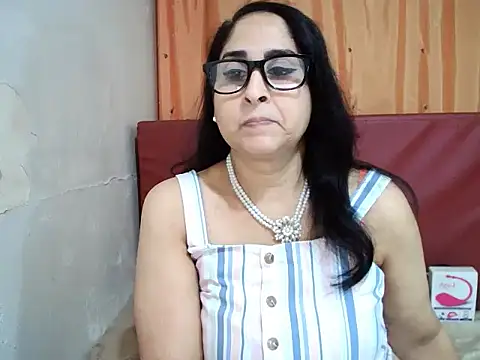 Indiankushy online show from October 25, 4:47 pm