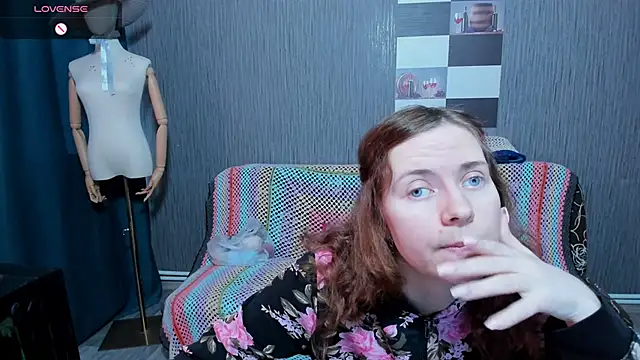 pa1e pr1ncess online show from October 17, 7:33 am