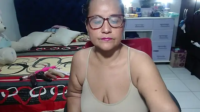 pervert mommy  online show from March 26, 9:44 am