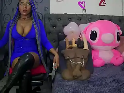 sara greyx online show from February 17, 7:24 pm