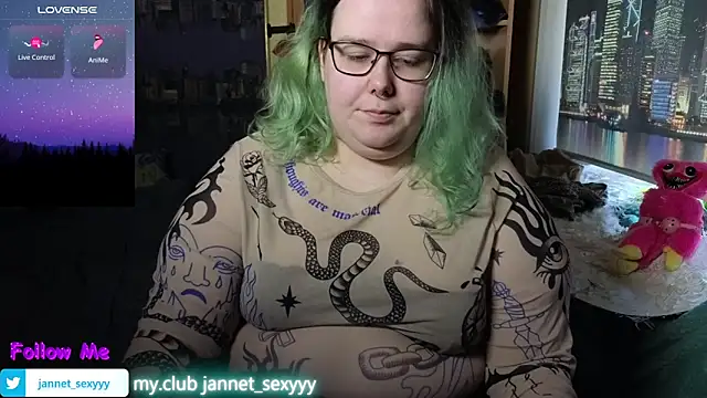 JannetPie online show from March 2, 12:45 pm