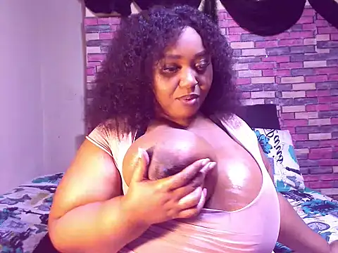 BustySavita online show from December 18, 11:31 pm