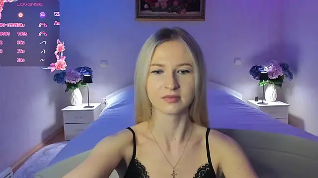 AnnaCarrera online show from April 9, 9:20 pm