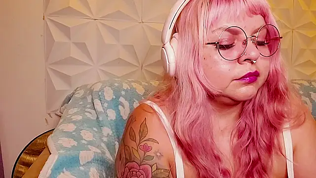 Satyn doll online show from May 31, 2:50 am