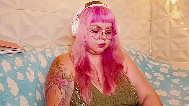 Satyn doll online show from May 23, 2:21 am
