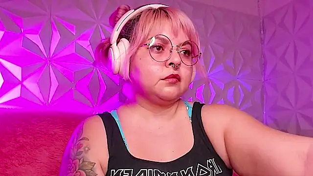 Satyn doll online show from February 26, 1:48 am