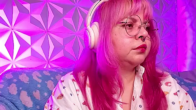 Satyn doll online show from February 17, 1:16 am