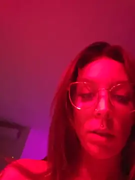 LilyOrion online show from May 15, 11:51 pm