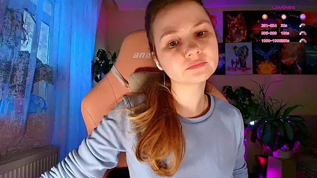 GoodWitch  online show from February 5, 11:35 am