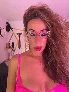 YOURSDEBORA online show from July 14, 2:05 am