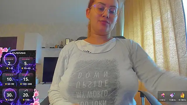 hot evil queen online show from October 7, 10:52 am