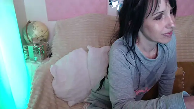 -carla- online show from May 16, 6:27 am