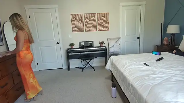 xxyourgirlblair online show from September 17, 5:33 pm