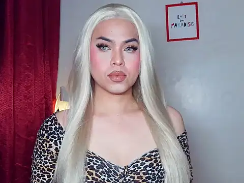 MistressLuna1 online show from November 16, 6:08 pm