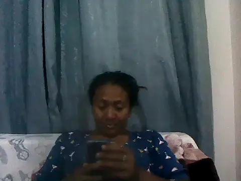 sexyladii online show from October 14, 6:32 pm