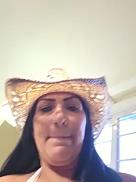 LittleMissEeve online show from June 18, 1:18 am