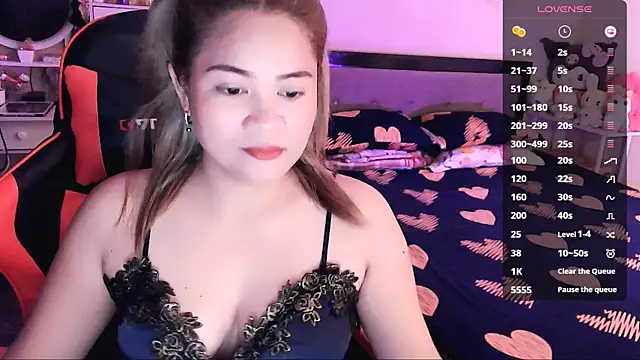 yenyen  online show from July 22, 1:28 am