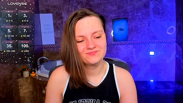 MelindaTin online show from April 15, 12:33 am