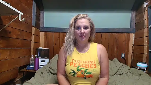 lisaxlovexxx online show from July 14, 4:44 pm