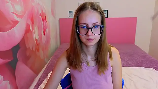 AliceAdams online show from July 27, 6:32 am