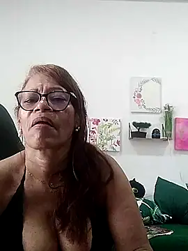 BustyMilf  online show from November 15, 6:20 pm