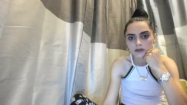 jessystarr online show from October 24, 5:20 pm