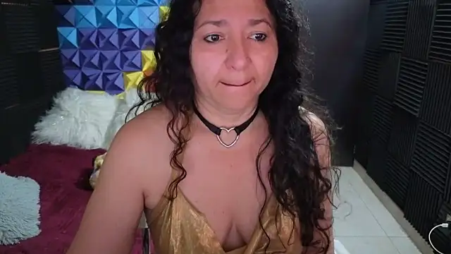 katifoxx online show from November 19, 4:51 pm