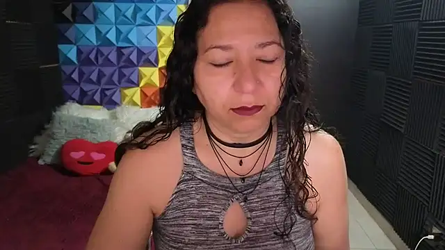 katifoxx online show from October 20, 3:59 pm