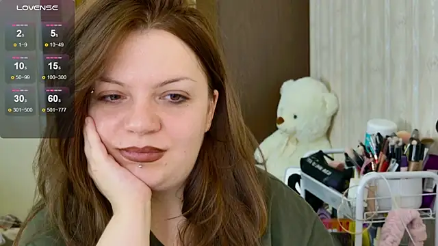 cutewhip online show from September 11, 4:40 pm