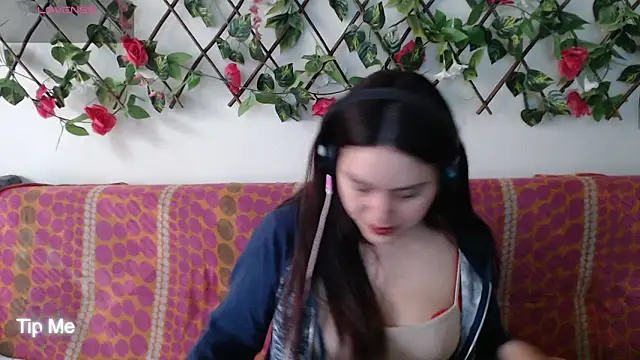 Snapshot of Jack_Emily11 chatting on October 7, 5:28 pm Jack Emily11 online show from October 7, 5:28 pm