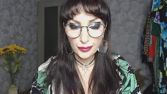 Aziza1 online show from February 2, 7:35 pm