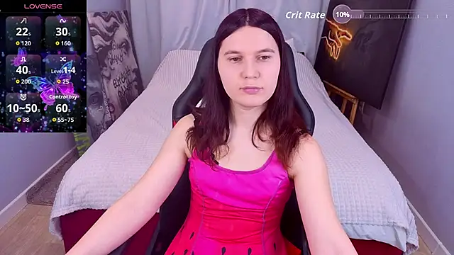 SabrinaLee online show from June 6, 7:03 am