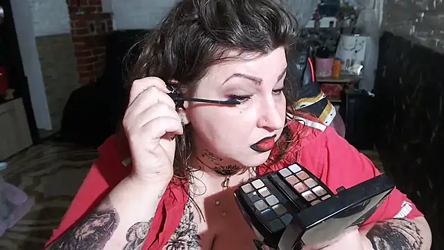 piticaforever online show from December 20, 1:42 am