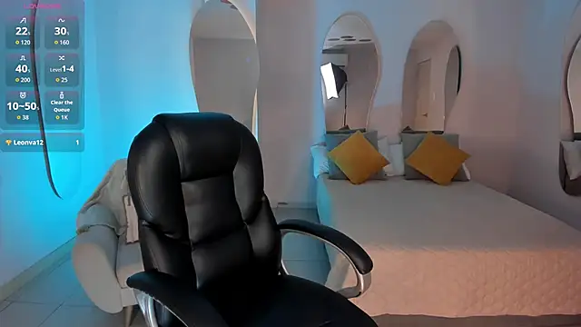 MorganHicks online show from February 9, 7:16 pm