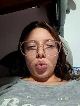 linda-schmidt online show from May 30, 2:20 am