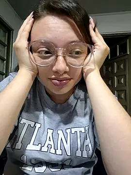 linda-schmidt online show from November 14, 3:39 am