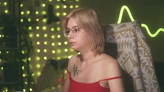 alyssa sweet online show from June 17, 4:58 am