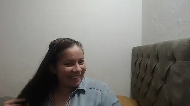 tiffany horny 1 online show from October 9, 6:17 am