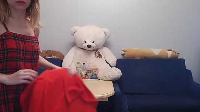 night is dark online show from December 19, 7:17 pm