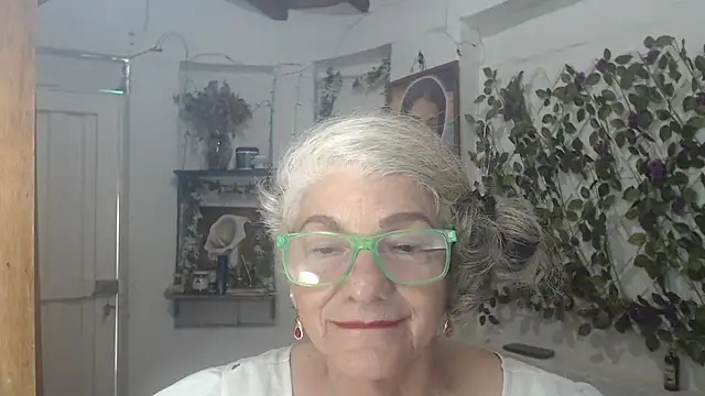 FunnyGrandma online show from July 7, 8:22 pm