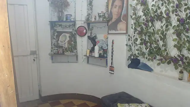 FunnyGrandma online show from July 16, 12:37 am