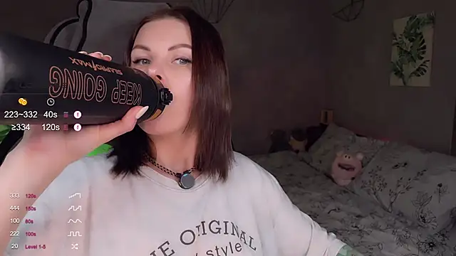 Your Sweet Lilu online show from April 8, 3:25 pm